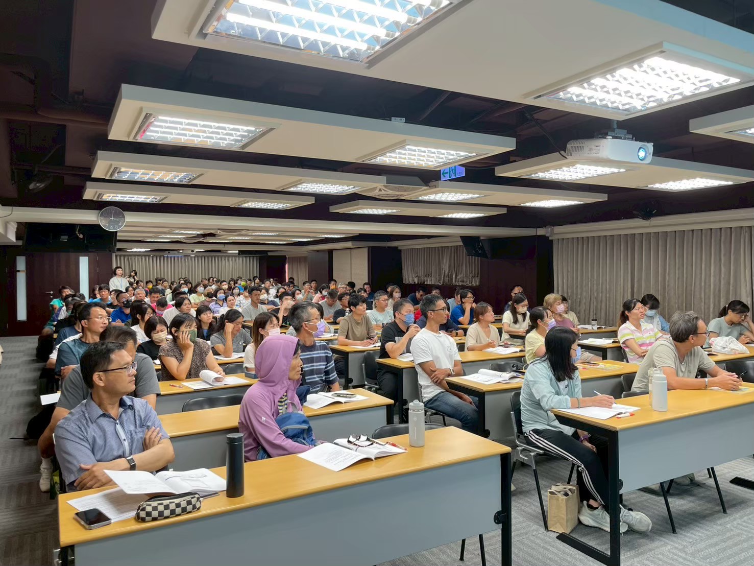 LINE_ALBUM_20260506 南區說明會_260616_3